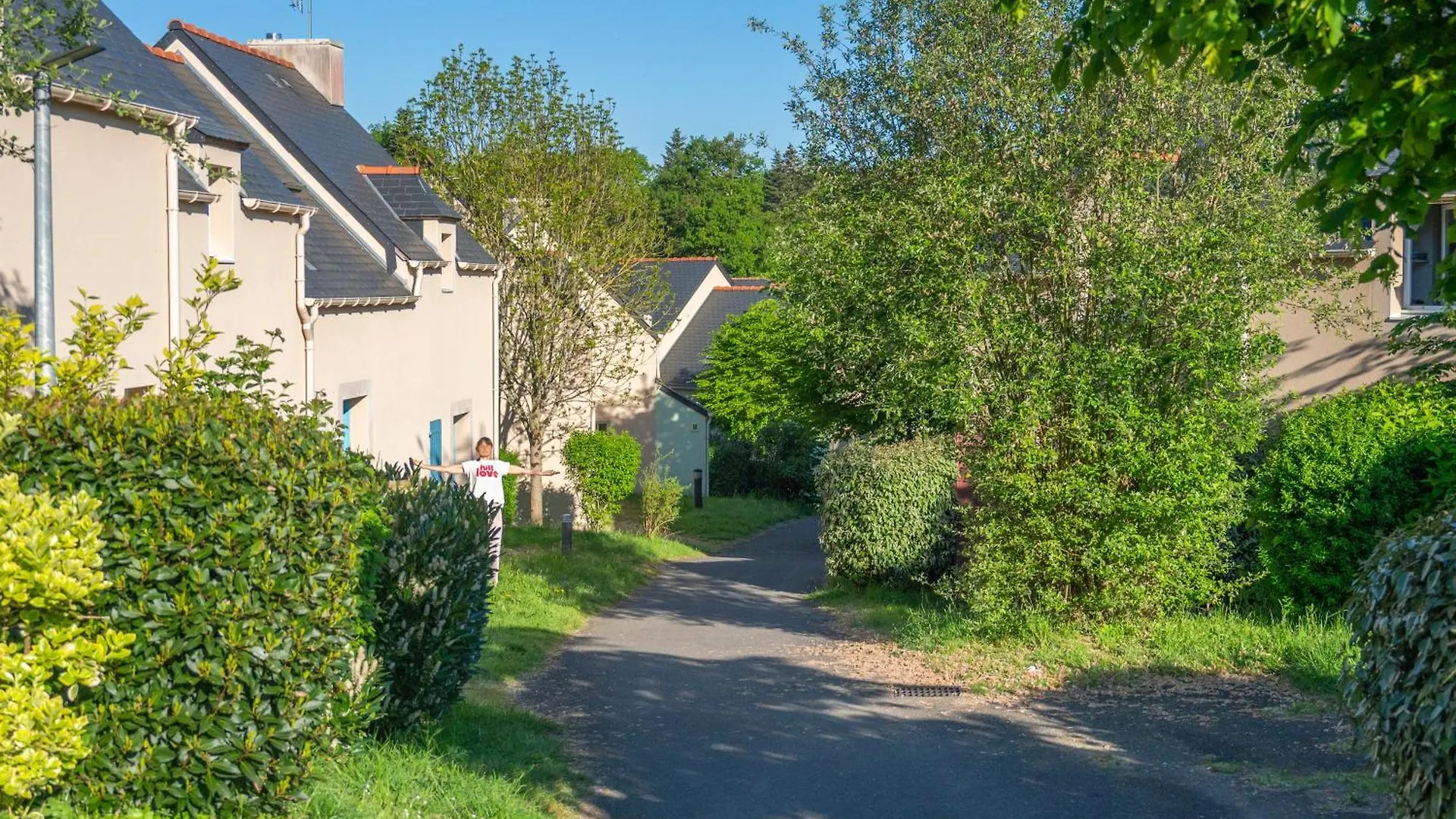*** Aparthotel Résidence Odalys Domaine de l'Emeraude Le Tronchet  Francia