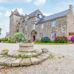 Manoir De Moellien, The Originals Relais Plonévez-Porzay