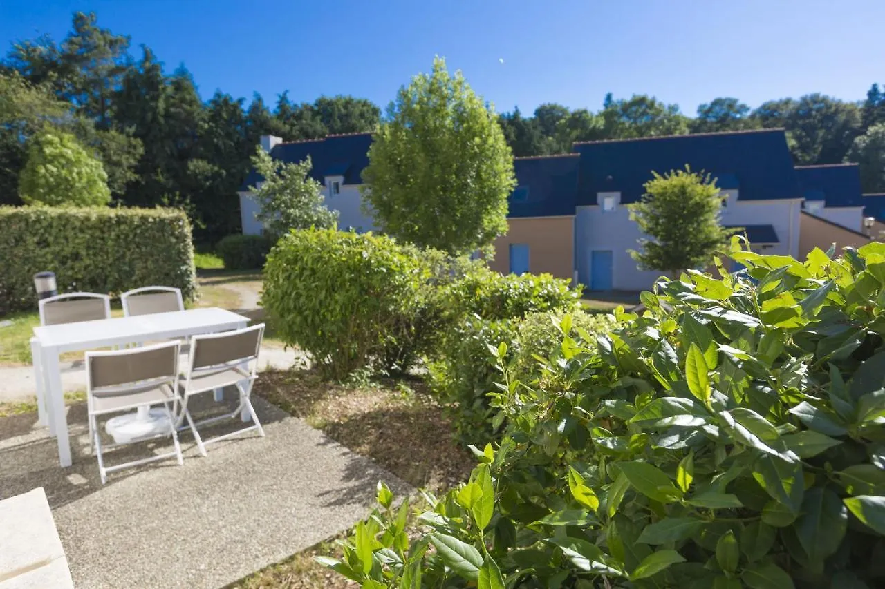 Residence Odalys Domaine De L'Emeraude Le Tronchet  Aparthotel